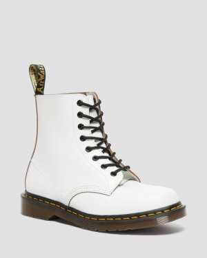 Dr. Martens 1460 Vintage Made in England Lace Up Boots Białe | SN-DM84145