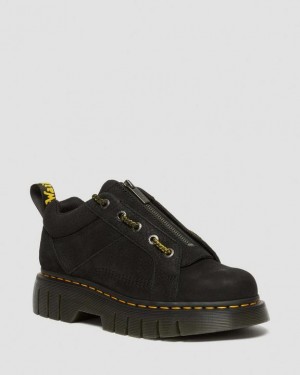 Dr. Martens Woodard Tumbled Nubuck Leather Low Casual Boots Czarne | SN-DM84565